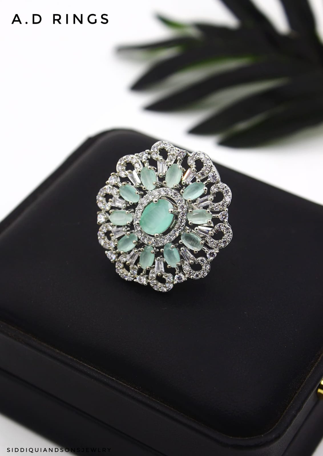 Velvet Shine Ring