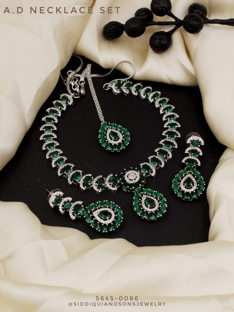 Pearl Whisper Necklace