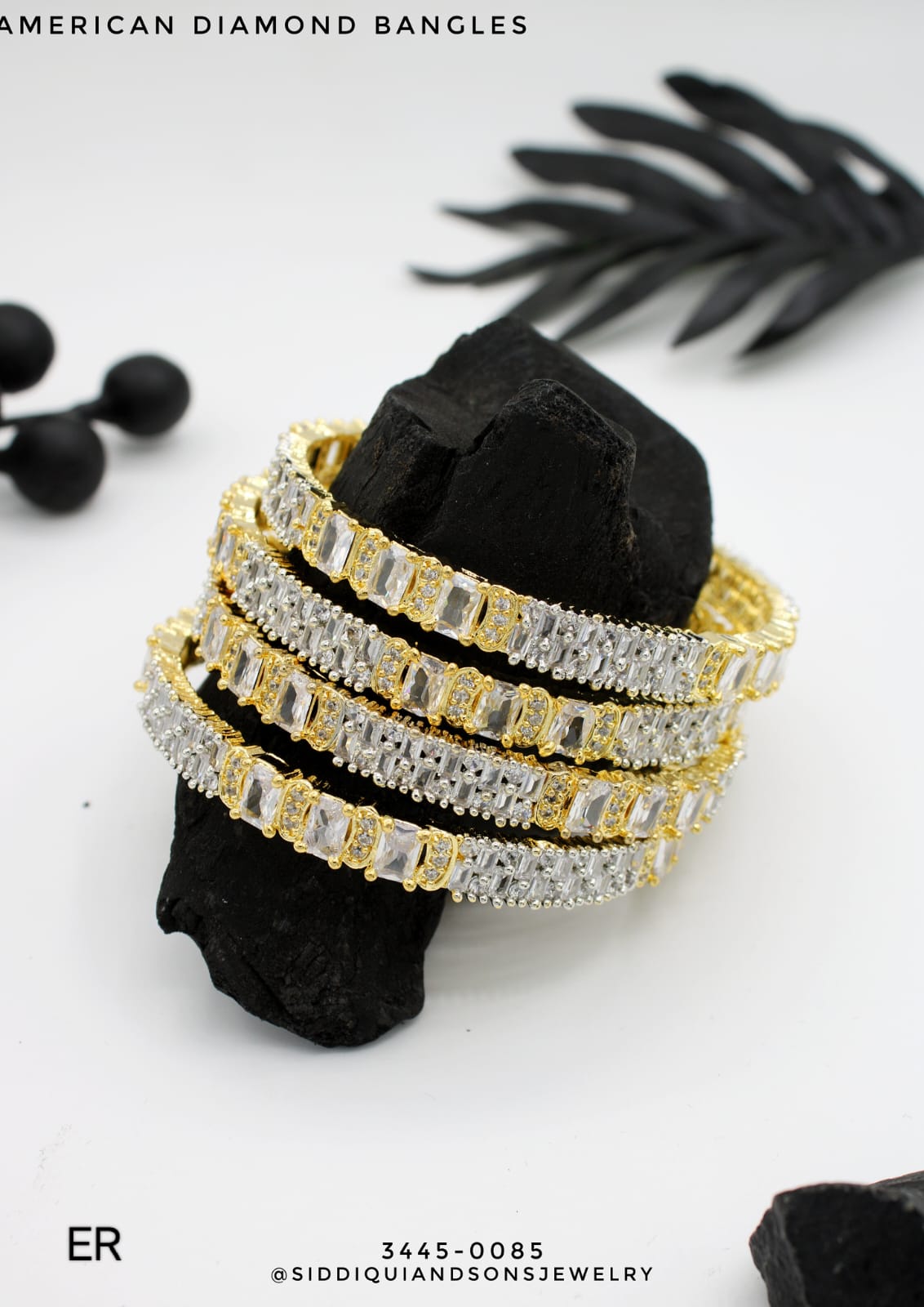 Serenity Circle Bangle