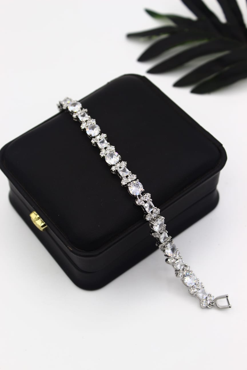 Aurora Sparkle Bracelet